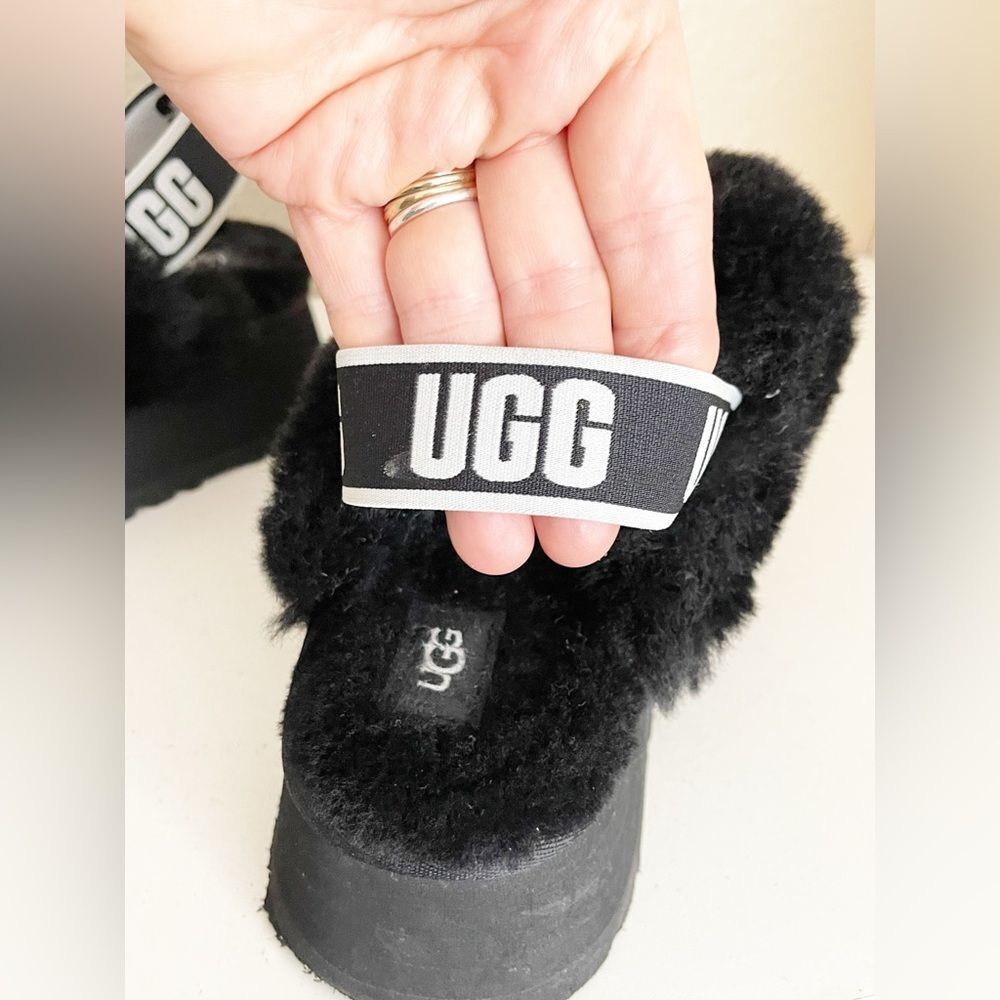 UGG Women's Funkette black fluffy slippers with thick platform sole 8 - Picture 6 of 13